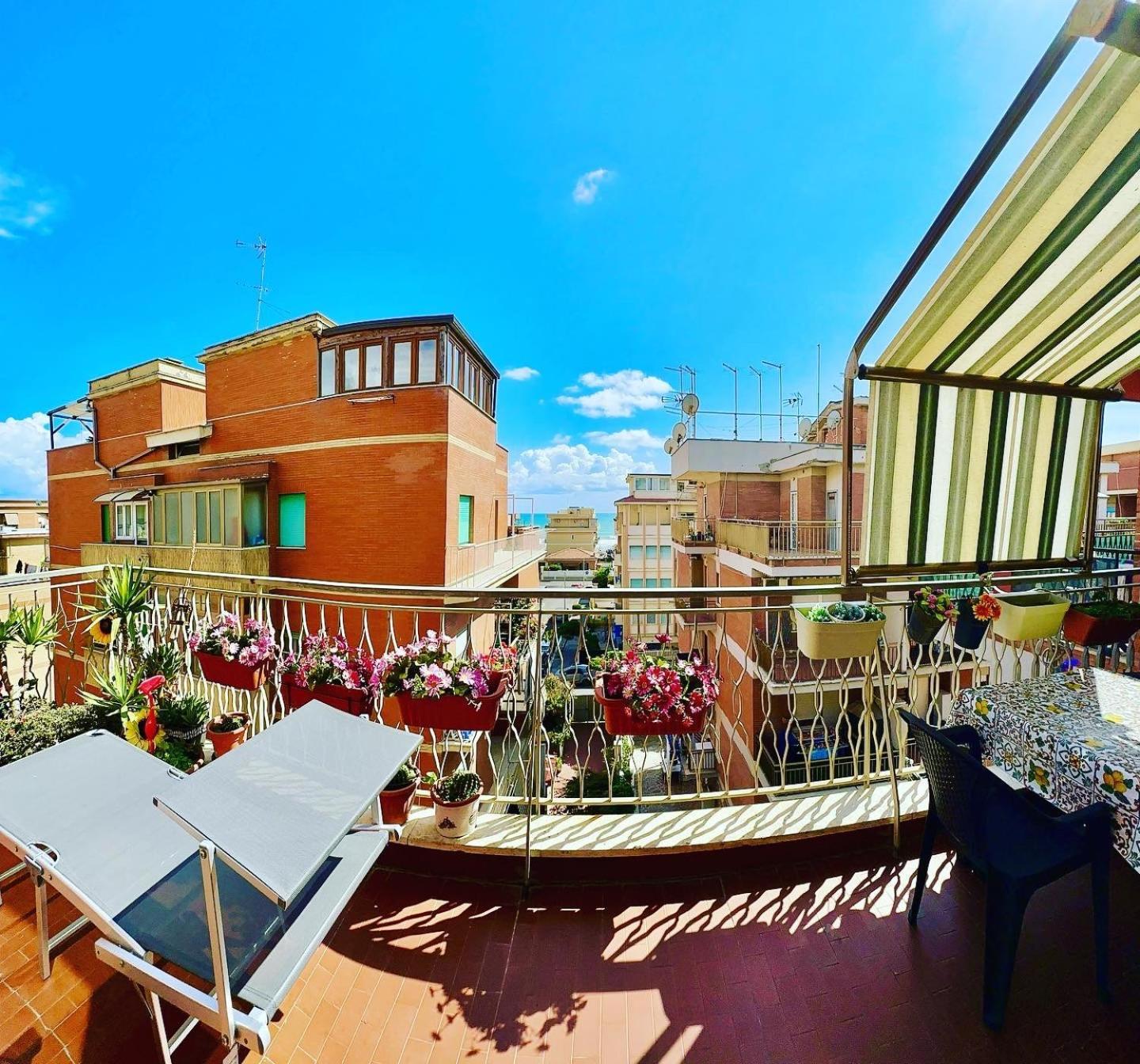Penthouse Salus Sea View Terrace Apartment Lido di Ostia Exterior photo